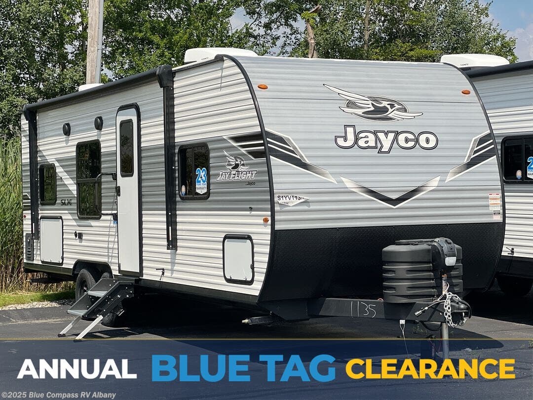 New 2025 Jayco Jay Flight SLX 260BH available in Latham, New York