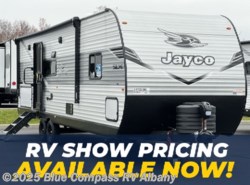New 2025 Jayco Jay Flight SLX 263BHS available in Latham, New York