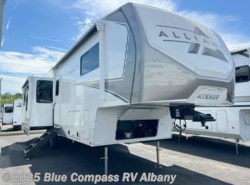 New 2025 Alliance RV Avenue 32RLS available in Latham, New York