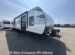 New 2025 Jayco Jay Flight SLX 380DQS available in Latham, New York