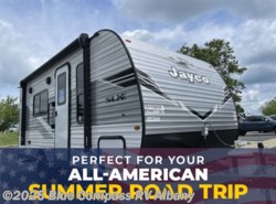 New 2026 Jayco Jay Flight SLX 170FQ available in Latham, New York