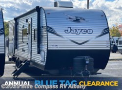 New 2026 Jayco Jay Flight SLX 321BDS available in Latham, New York