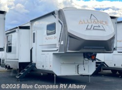 New 2025 Alliance RV Paradigm 395DS available in Latham, New York