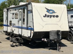Used 2018 Jayco Jay Feather 23BHM available in Latham, New York