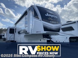 New 2025 Jayco Eagle 360DBOK available in Latham, New York