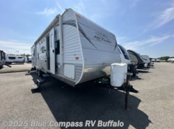 Used 2013 Jayco Jay Flight 32BHDS available in West Seneca, New York