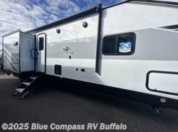 New 2025 Jayco Jay Flight 331BTS available in West Seneca, New York