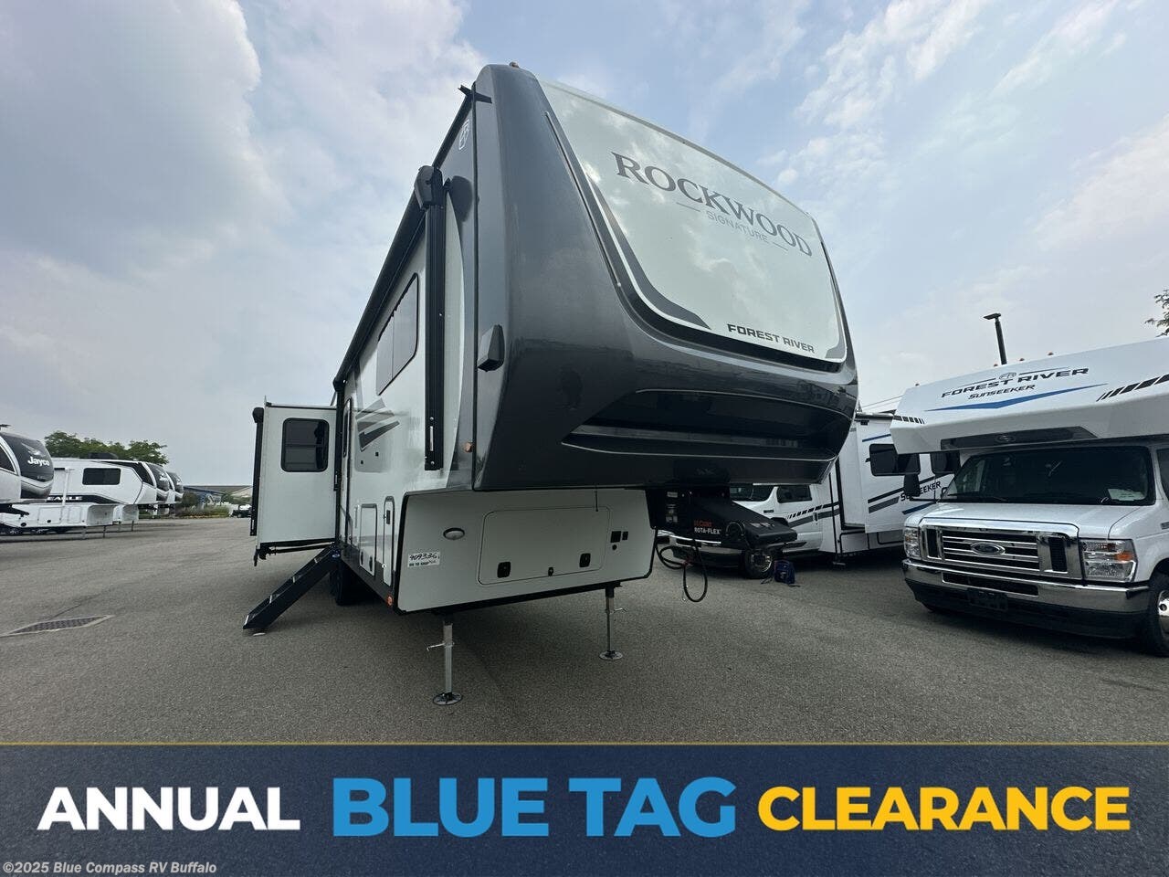 New 2026 Forest River Rockwood Signature R361RLS available in West Seneca, New York