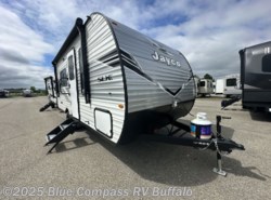 New 2026 Jayco Jay Flight SLX 175FQ available in West Seneca, New York