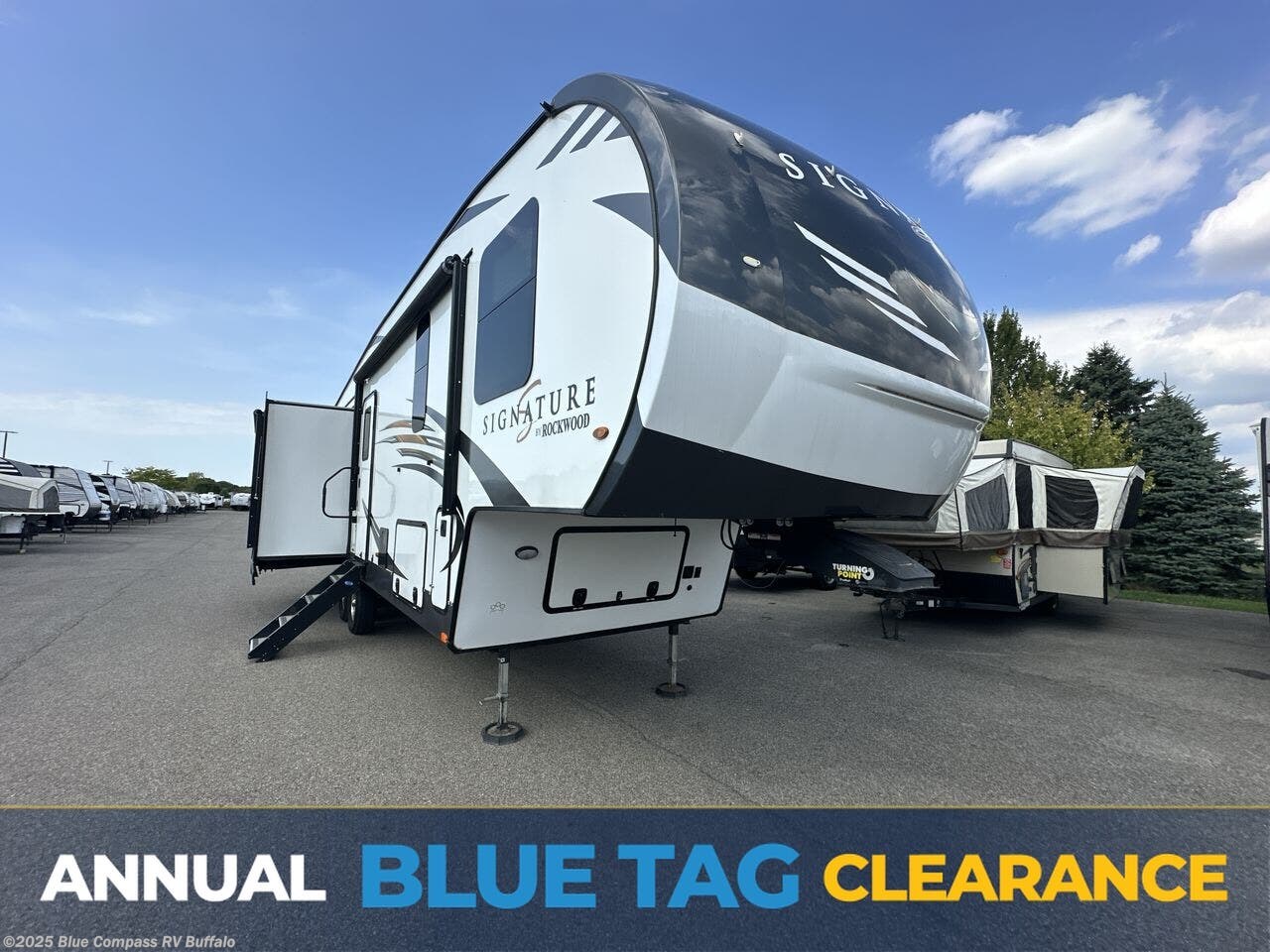 Used 2021 Forest River Rockwood Signature Ultra Lite 8299SB available in West Seneca, New York