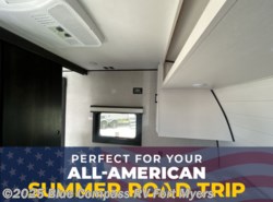New 2024 Jayco Jay Flight 324BDS available in Fort Myers, Florida