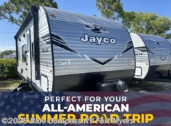 New 2025 Jayco Jay Flight SLX 225MLS available in Fort Myers, Florida