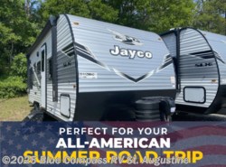 New 2025 Jayco Jay Flight SLX 210QB available in St. Augustine, Florida