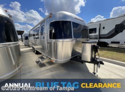 New 2026 Airstream Flying Cloud 28RB Twin available in Dover, Florida