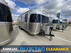 New 2026 Airstream Flying Cloud 27FB Twin available in Buda, Texas