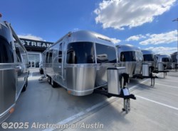 New 2026 Airstream Flying Cloud 25FB Twin available in Buda, Texas