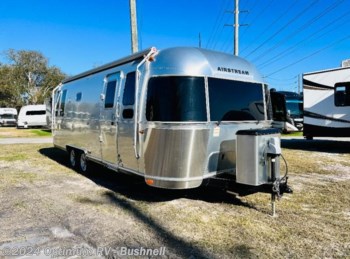 Used 2019 Airstream Flying Cloud 26RB available in Bushnell, Florida