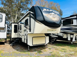 Used 2018 Keystone Alpine 3501RL available in Bushnell, Florida