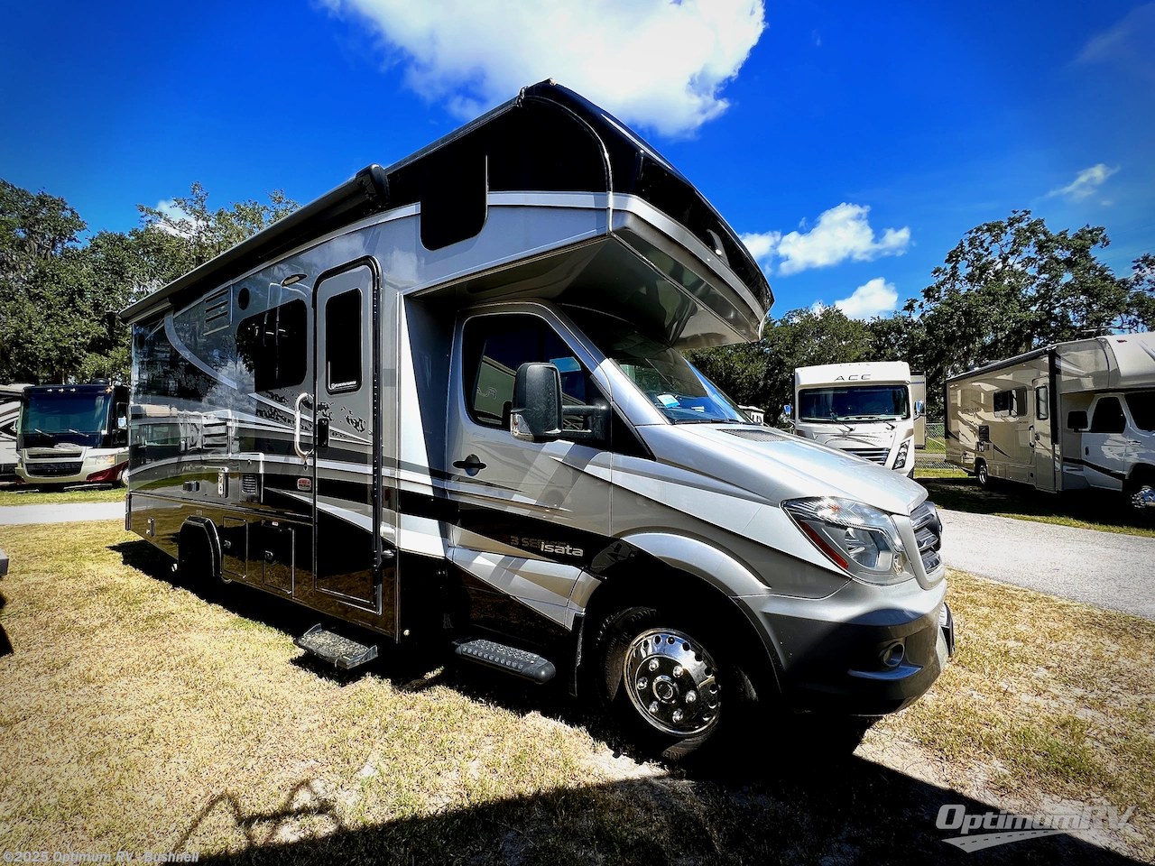 Used 2020 Dynamax Corp isata 3 24FW available in Bushnell, Florida