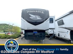 New 2024 Jayco Pinnacle 32RLTS available in Medford, Oregon