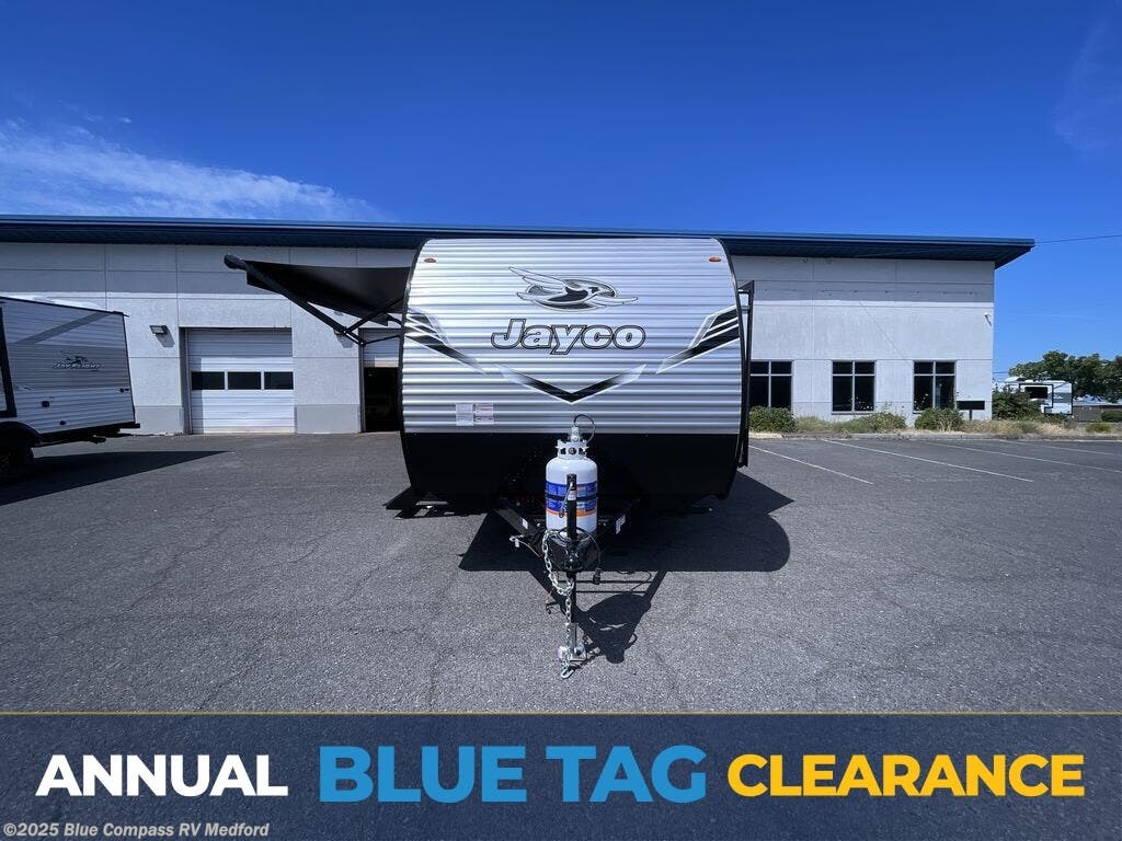 New 2026 Jayco Jay Flight SLX 197MBW available in Medford, Oregon