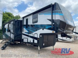 New 2025 Heartland Cyclone 4014C available in Rockwall, Texas