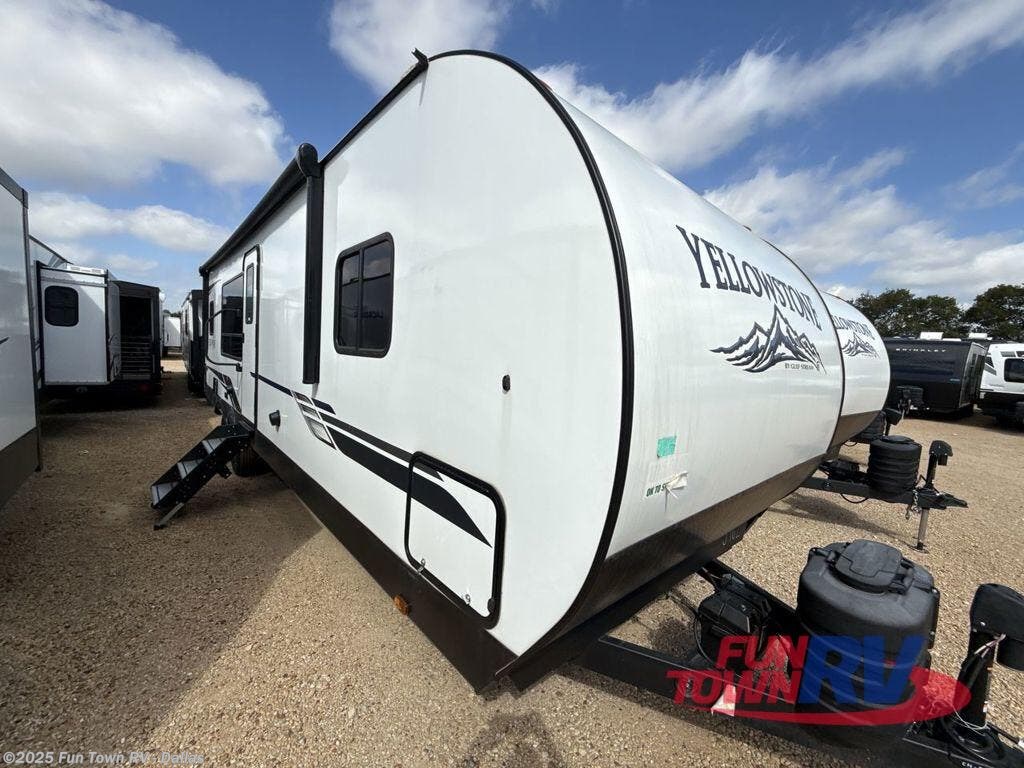 New 2025 Gulf Stream Yellowstone Ranch Edition 29RKS available in Rockwall, Texas