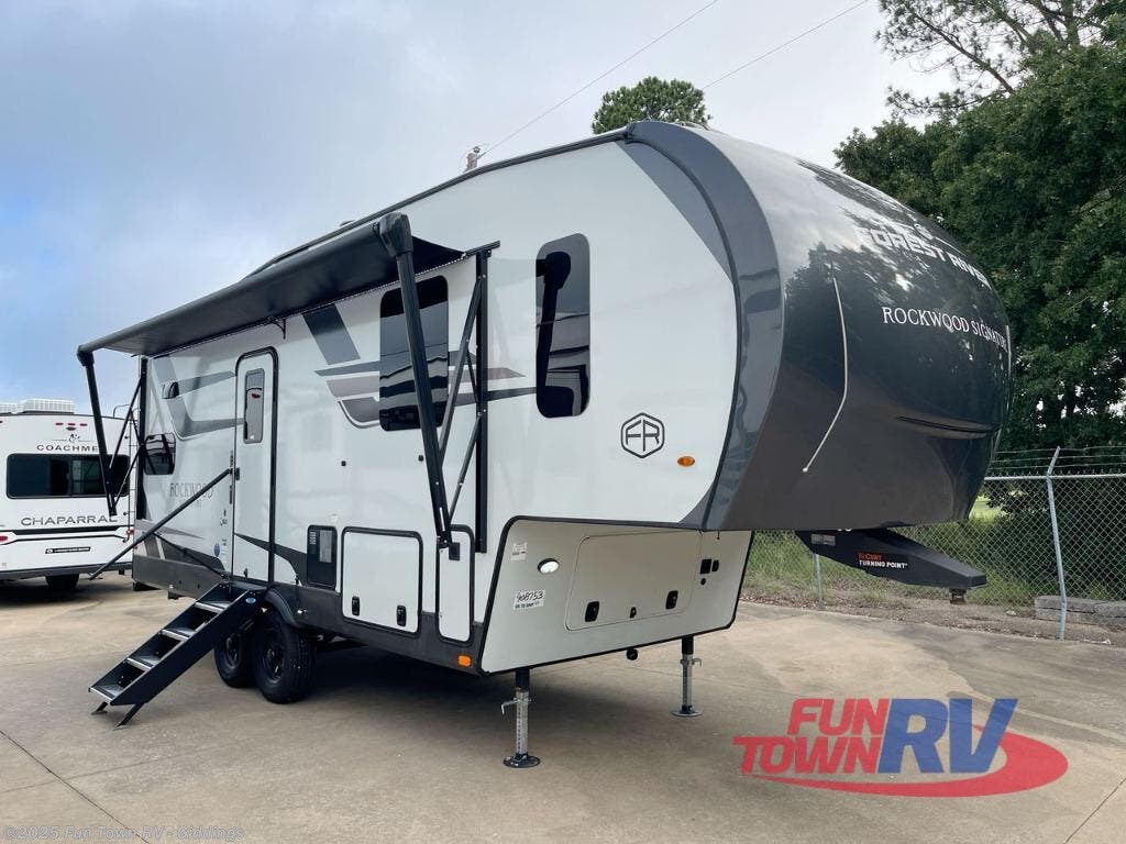 New 2025 Forest River Rockwood Signature R281RK available in Giddings, Texas