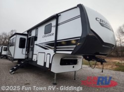 New 2025 CrossRoads Cruiser 37LF available in Giddings, Texas