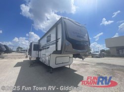 New 2025 Coachmen Brookstone 318RLL available in Giddings, Texas