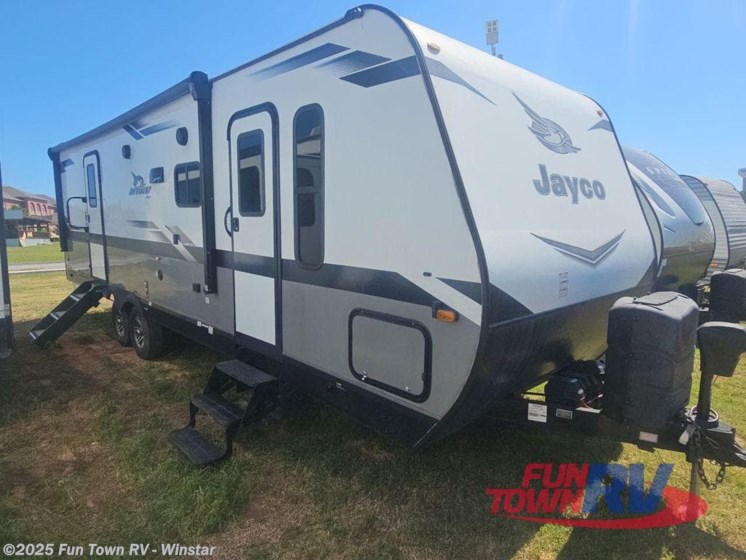 Used 2022 Jayco Jay Flight 28BHS by Jayco from Fun Town RV - Winstar in Thackerville, OK