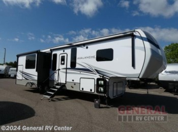 Used 2023 Keystone Avalanche 338GK available in Dover, Florida