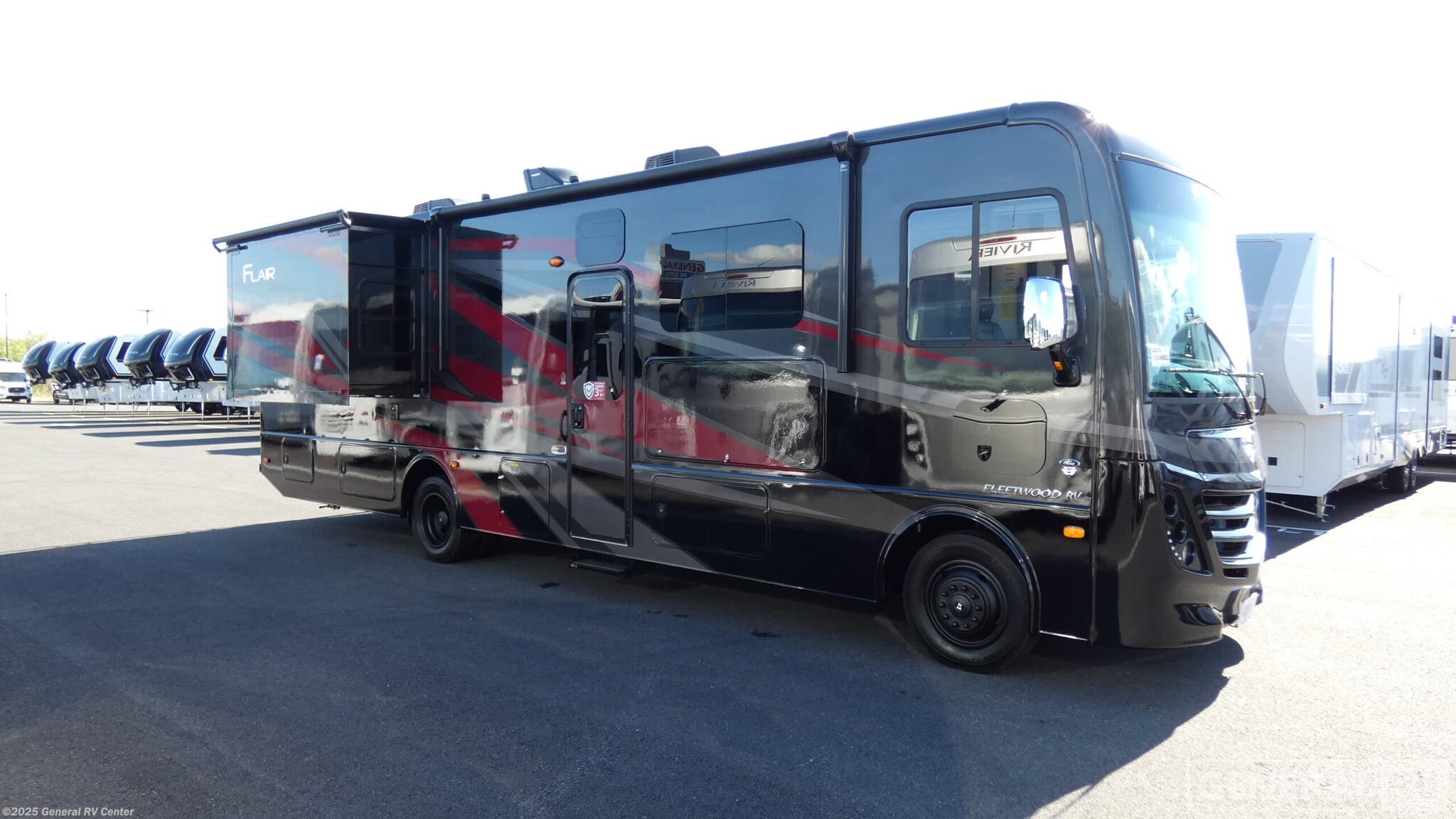 New 2026 Fleetwood Flair 32S available in Dover, Florida