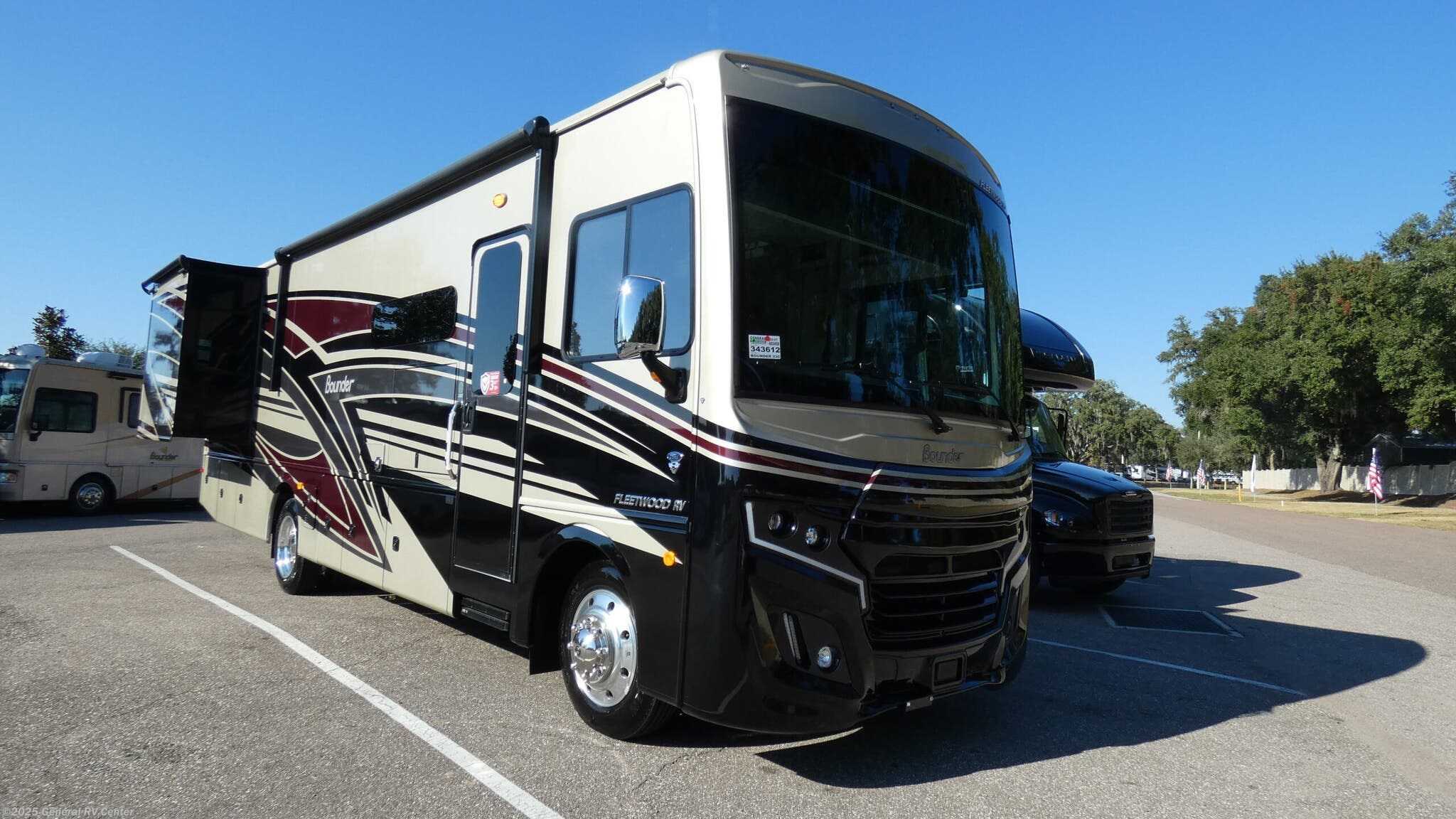New 2026 Fleetwood Bounder 33C available in Dover, Florida