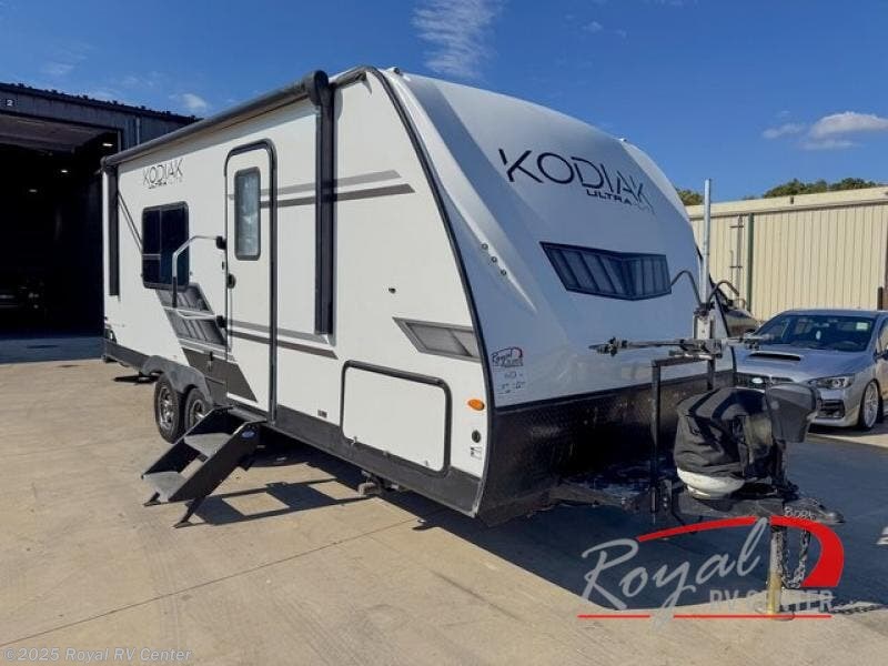 Used 2022 Dutchmen Kodiak Ultra-Lite 201QB available in Middlebury, Indiana