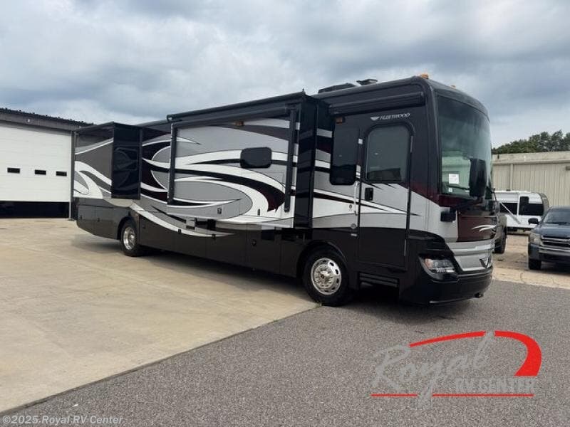 Used 2016 Fleetwood Pace Arrow LXE 38K available in Middlebury, Indiana