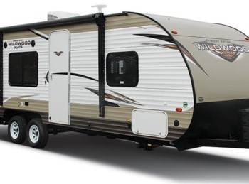 Used 2018 Forest River Wildwood X-Lite 201BHXL available in Madison, Ohio