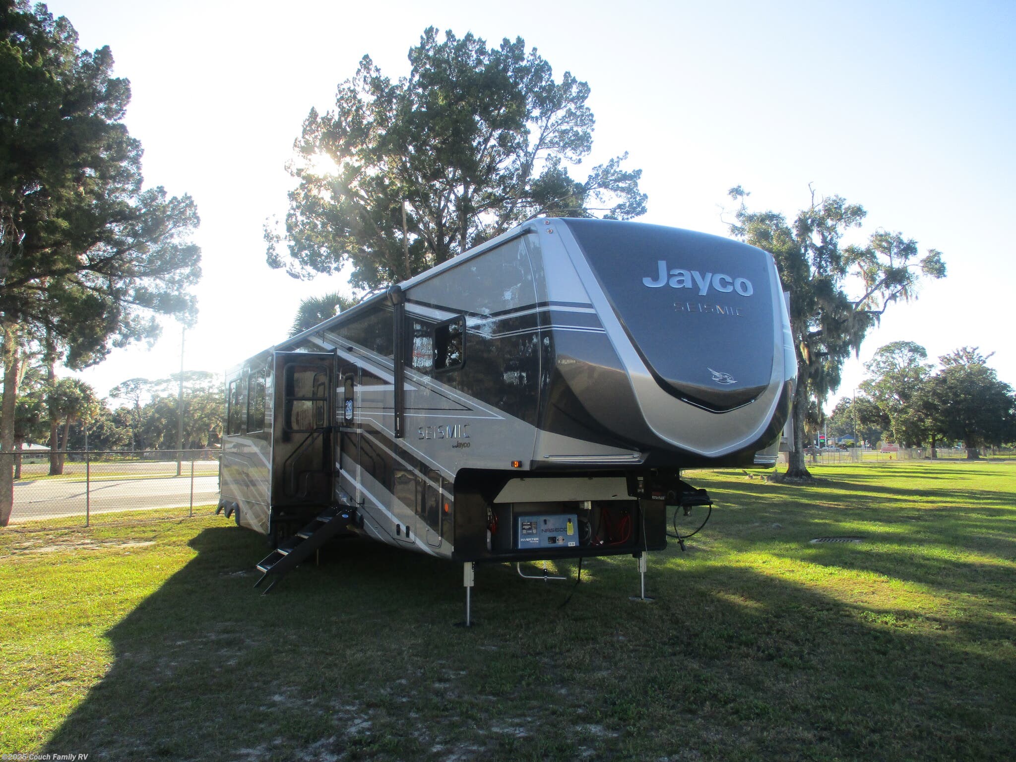 New 2026 Jayco Seismic 395 available in Cross City, Florida