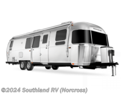 New 2024 Airstream Flying Cloud 30FB Queen Office available in Norcross, Georgia