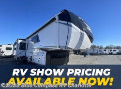 New 2025 Jayco Pinnacle 38FBRK available in Concord, North Carolina