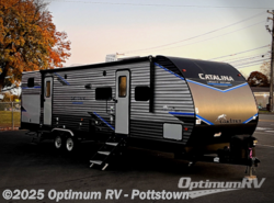 Used 2022 Coachmen Catalina Legacy 323BHDSCK available in Pottstown, Pennsylvania