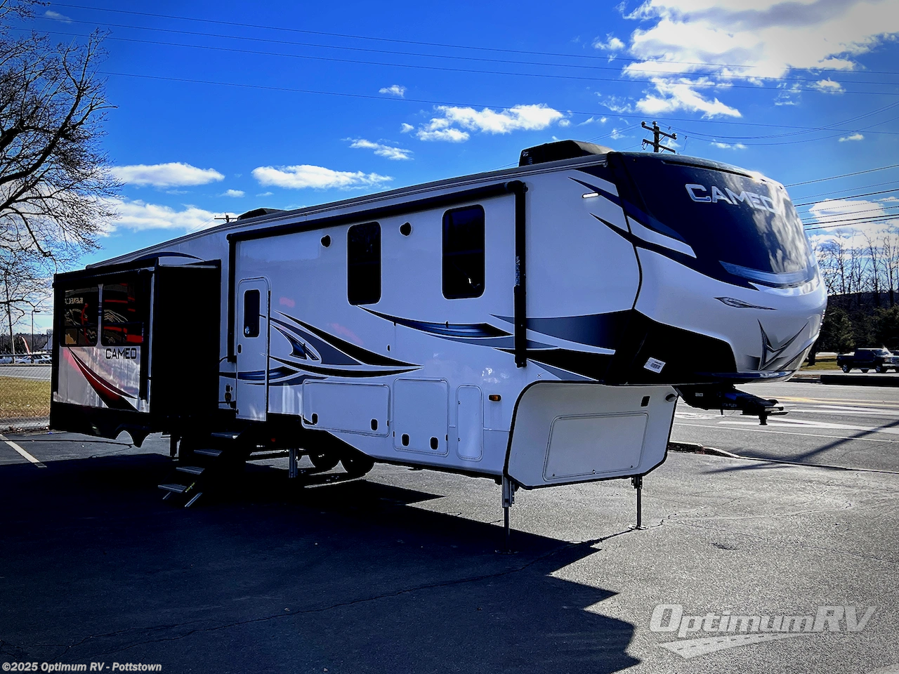 Used 2022 CrossRoads Cameo CE3961MB available in Pottstown, Pennsylvania