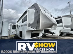 New 2026 Alliance RV Avenue 32RLS available in Vidor, Texas