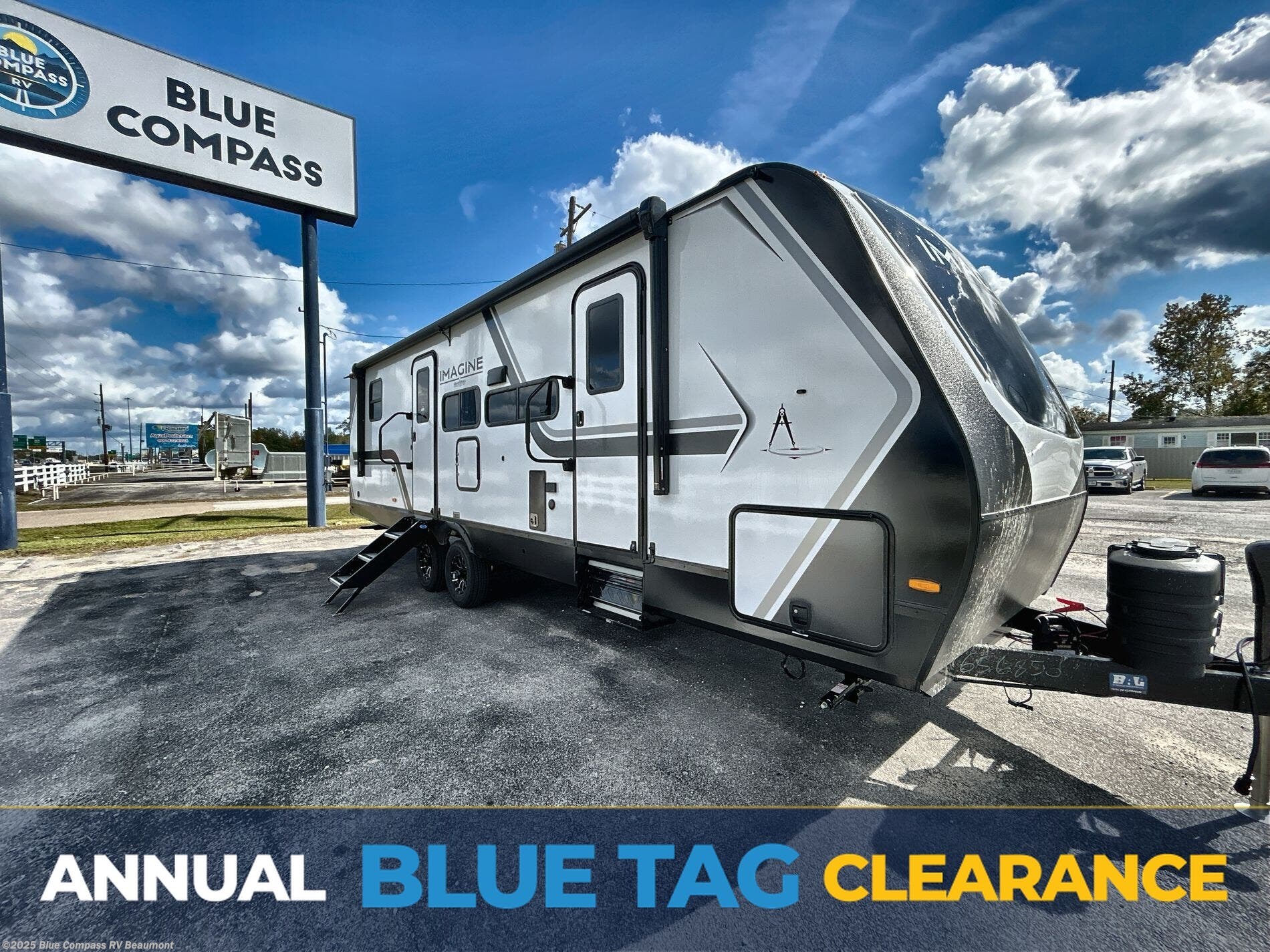 New 2026 Grand Design Imagine 2810BH available in Vidor, Texas