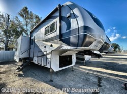 Used 2023 Alliance RV Paradigm 395DS available in Vidor, Texas
