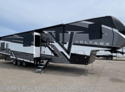 New 2025 Dutchmen Voltage 4225 available in Rockport, Texas