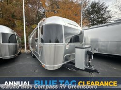 Used 2023 Airstream Flying Cloud 27FB Twin available in Colfax, North Carolina