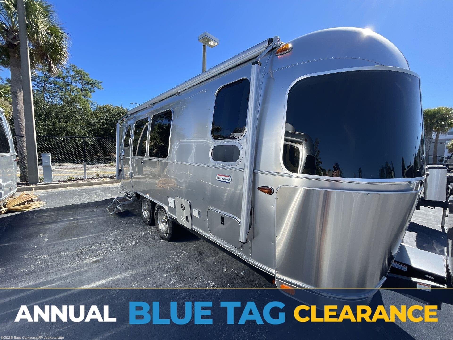 New 2026 Airstream International 23FB Twin available in Jacksonville, Florida