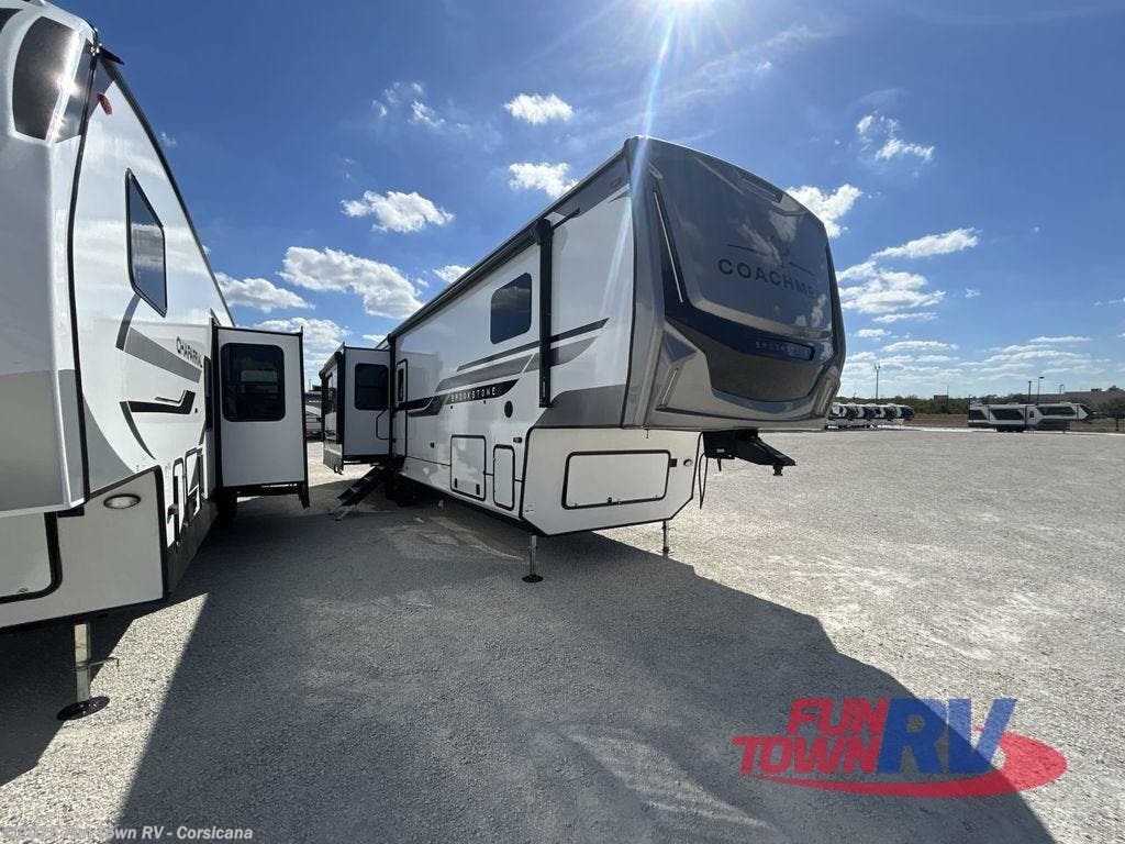New 2025 Coachmen Brookstone 370RLLO available in Corsicana, Texas