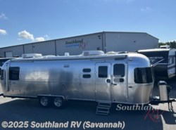New 2025 Airstream Classic 30RB Twin available in Savannah, Georgia